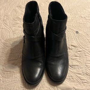 Baretraps Booties slightly worn